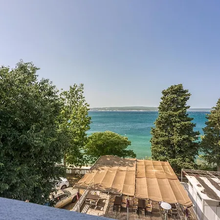 ゲストハウス Martin's ドラマリ